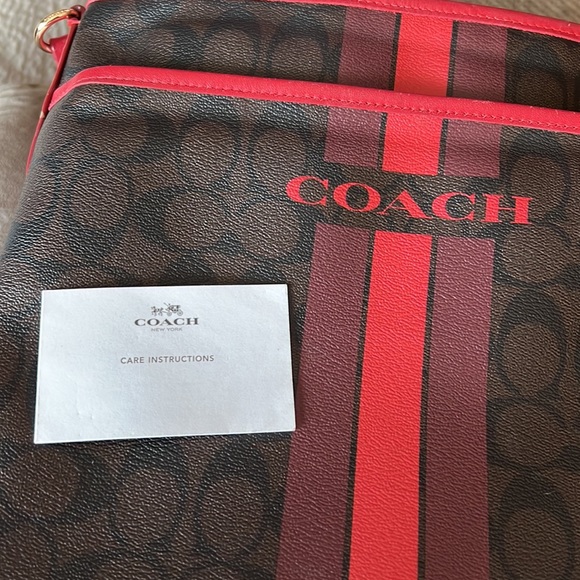 Coach crossbody - Picture 8 of 8